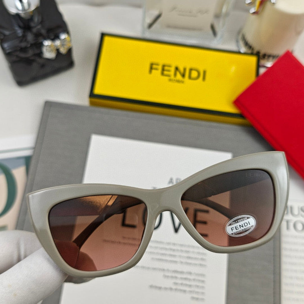 DIAGONAL CAT-EYE FRAME SUNGLASSES 58002 IN ACETATE